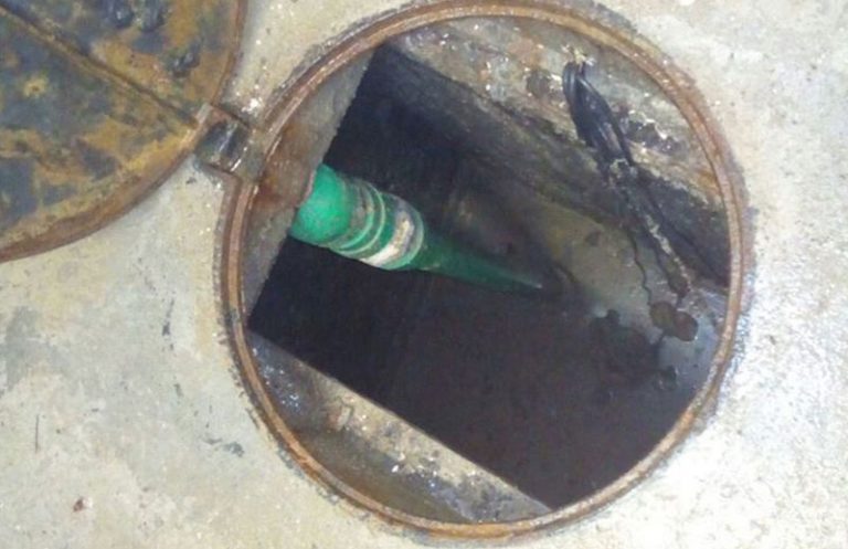 5 maneiras de desentupir um vaso sanitário sem um desentupidor Encanador em São Paulo SP